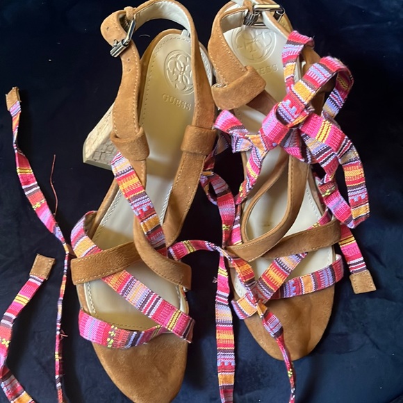 Women sandal heels - Picture 1 of 6